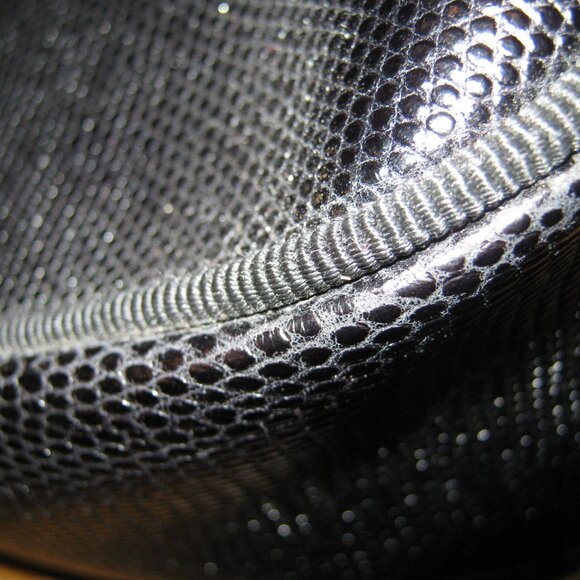 Ferragamo Black Pebble Leather - Picture 9 of 9